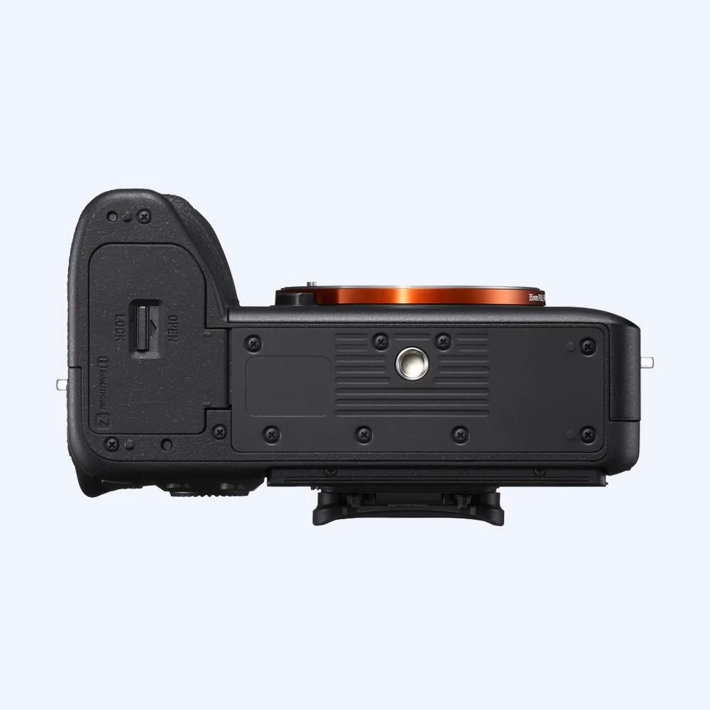 Sony Alpha ILCE-7RM4A 35mm full-frame camera with 61.0MP - Image 7